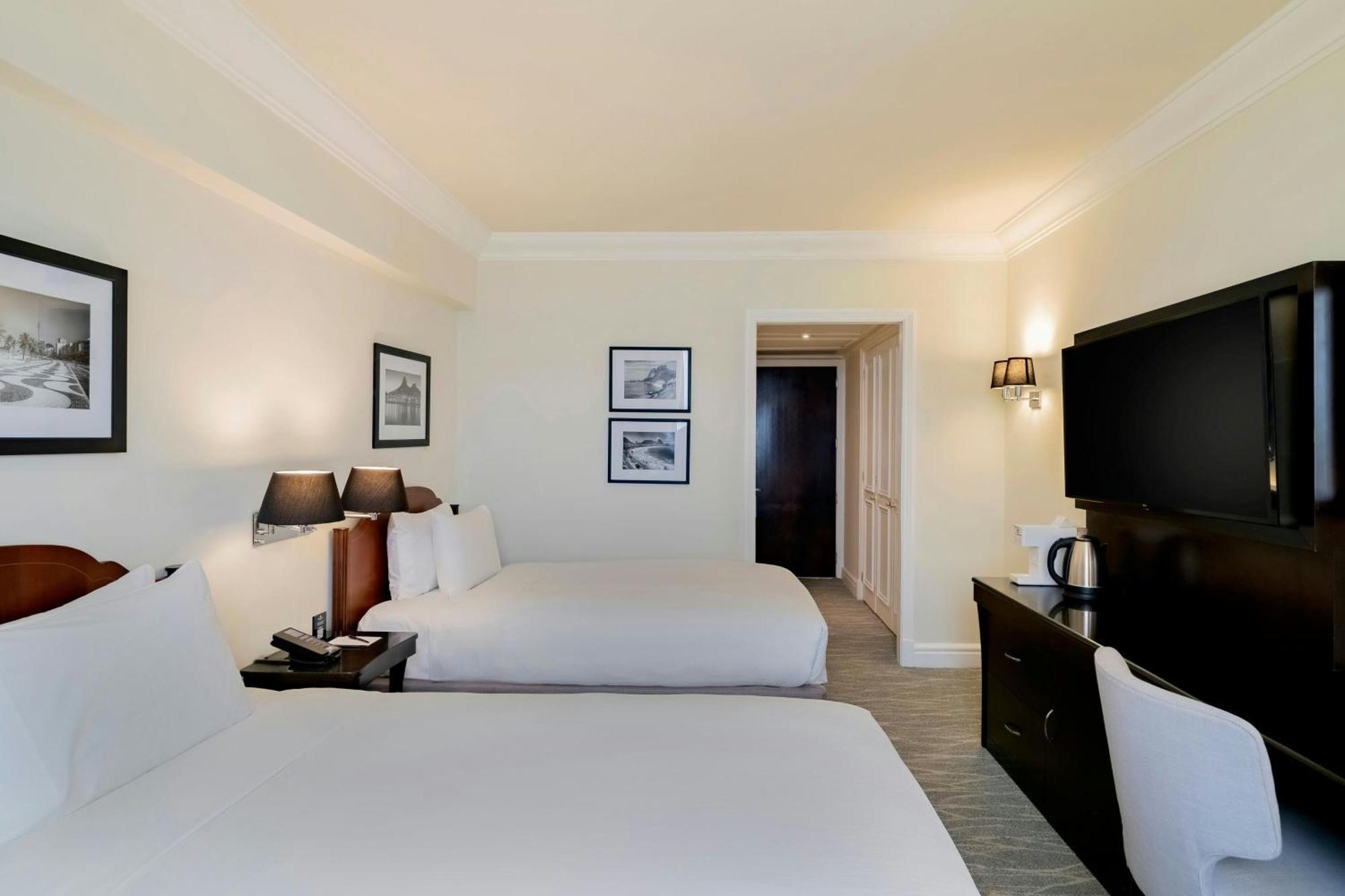 Deluxe Zimmer mit 2 Einzelbetten und Meerblick