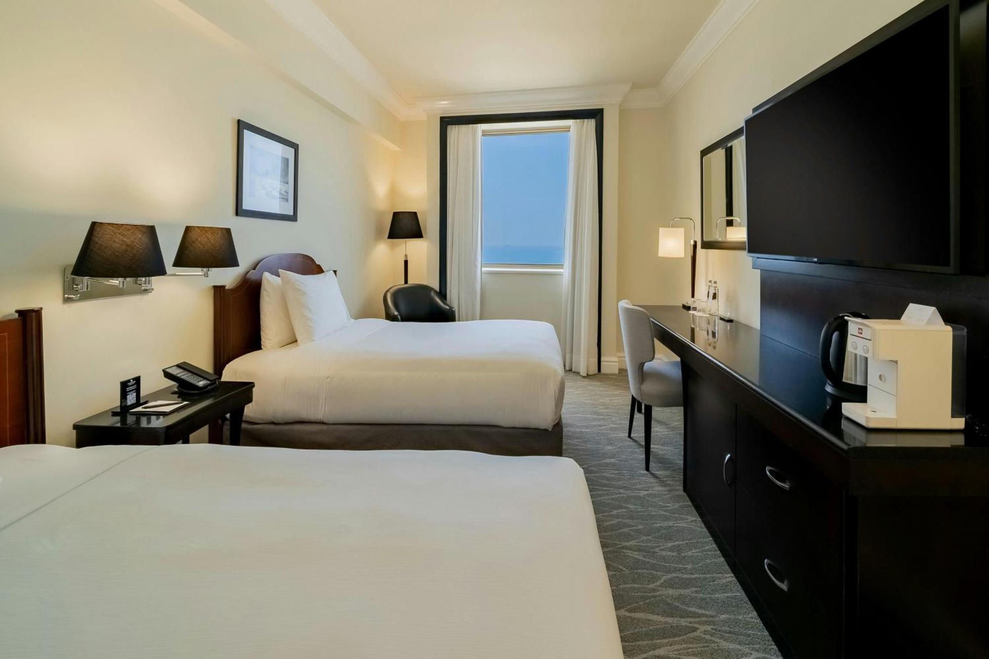 Zimmer mit 2 Einzelbetten und Zugang zur Executive Lounge